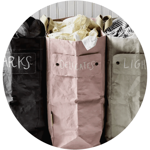 لباس‌های خود را به صورت مجزا در ماشین لباسشویی بگذارید