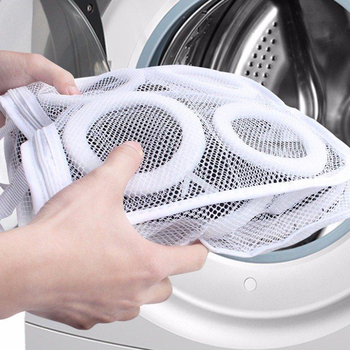 نحوه قرار دادن کفش در ماشین لباس شویی