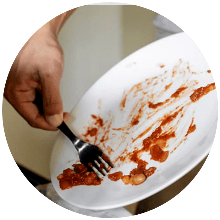 مرحله‌ی قبل از شستشوی ظروف کثیف