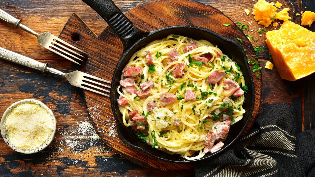 طرز تهیه پاستا کاربونارا ایتالیایی خانگی